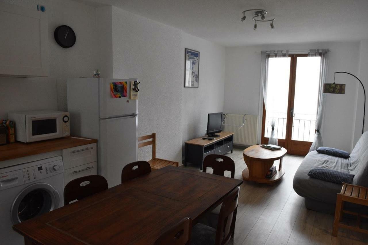 T3 3 Etoiles Hyper Centre Luchon Apartment Bagnères-de-Luchon Екстериор снимка